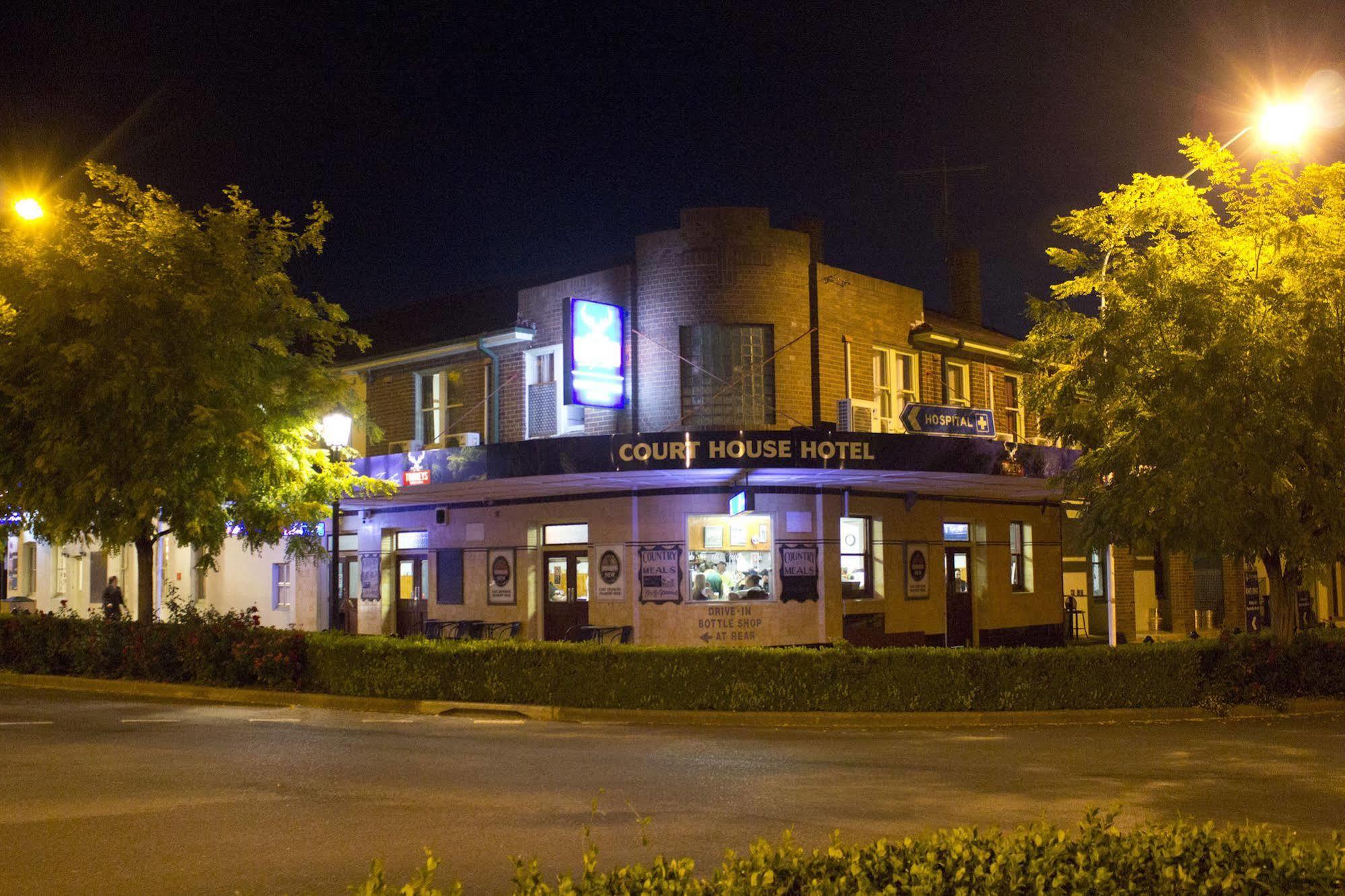 Court House Hotel Boorowa Extérieur photo